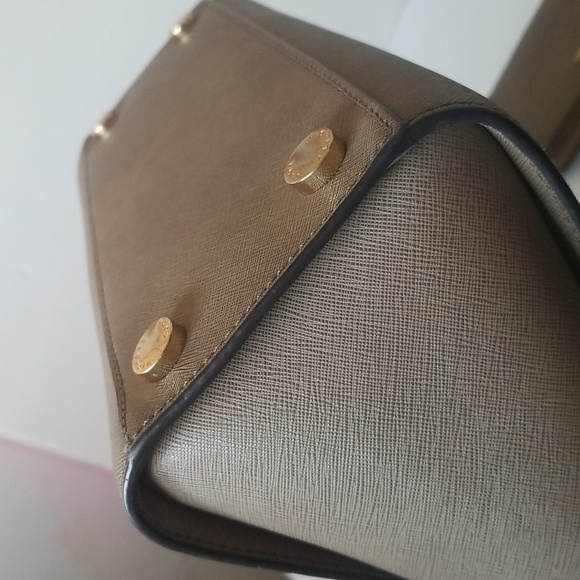 Michael kors bag - Picture 11 of 12